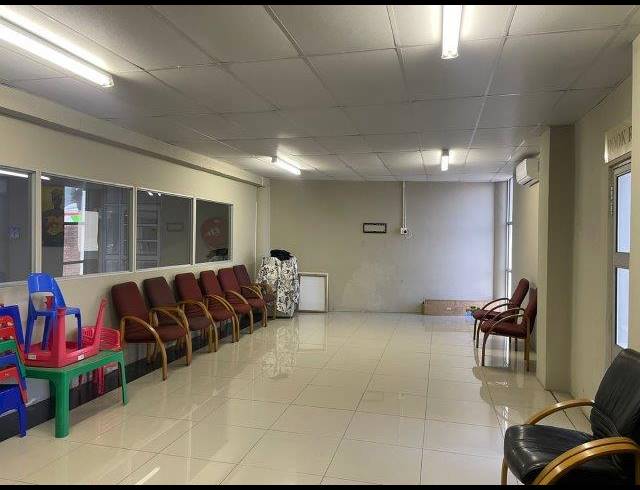 4,400M² WAREHOUSE FOR SALE IN JACOBS